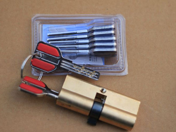 巩义24小时上门开锁公司